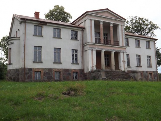 Radusz, okolice Słupska, pałac, sprzedaż, 1230 m2, 990 000 zł.